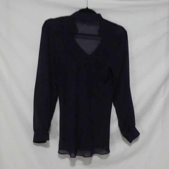 NEW YORK COMPANY | size 8 | Elegant Purple Ruffled V-Neck Blouse - Picture 3 of 14